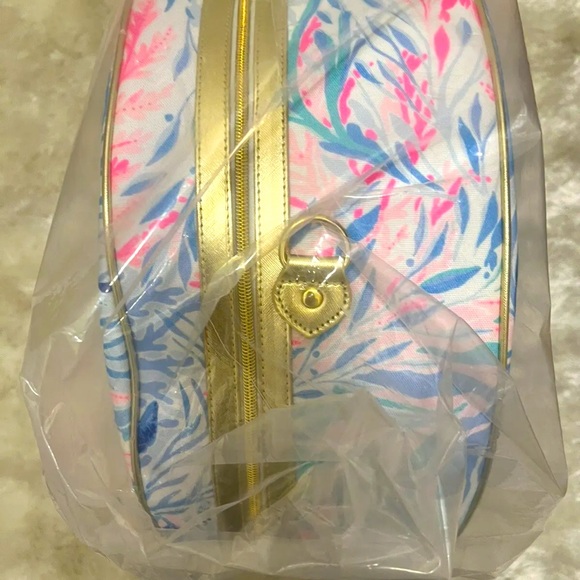 NWT 🦄 LILLY PULITZER KALEIDOSCOPE CORAL COOLER HAT ROUND CARRY ON AND BACKPACK - Picture 7 of 10